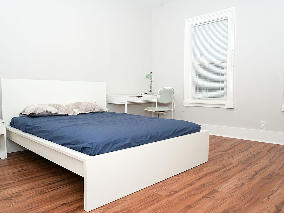 1st image of 54 Vernon St