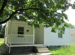1411 Essex St, Gastonia, NC 28052