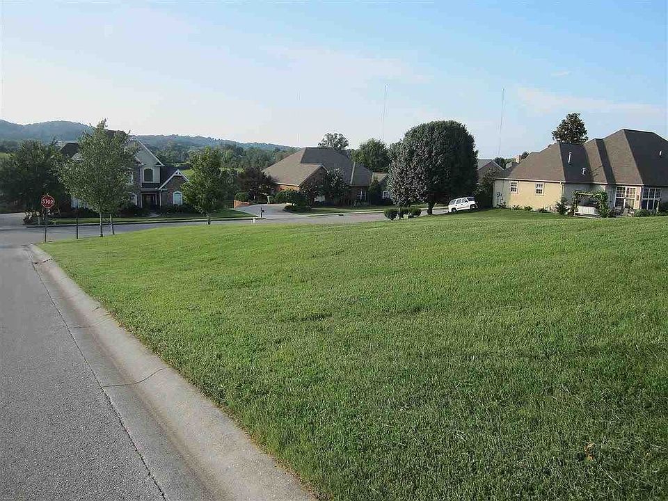 1st image of 306 Lochmere Dr