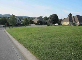 306 Lochmere Dr, Morristown, TN 37814