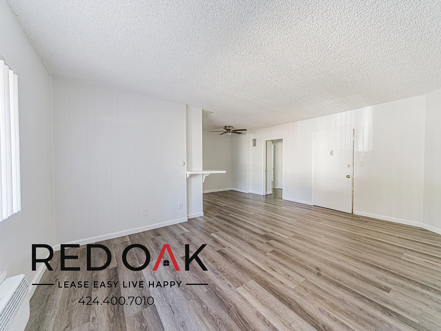 ~Low Deposit~ Spacious One Bedroom With Tons Of Natural Light, On-Site Laundry, And Included Park... — Photo 4