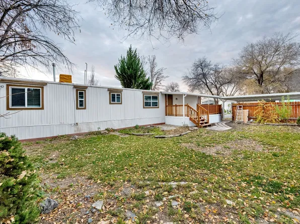 1200 E El Sendero Cir S, Salt Lake City, UT 84117