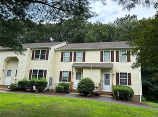 745 Merrow Rd APT 108, Coventry, CT 06238