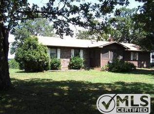 16247 Ulrich Rd, Lead Hill, AR 72644