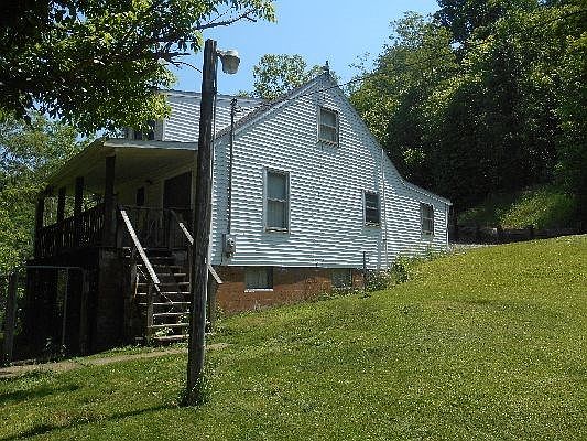 2nd image of 6615 Wv Highway 5 E