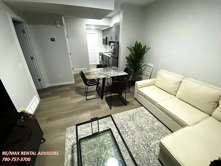 2127 Muckleplum Cres SW #BASEMENT — Photo 9