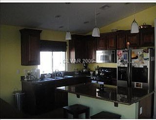 4th image of 6333 Old Rose Dr