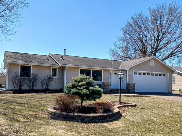 8709 30th Ave N, New Hope, MN 55427