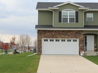 305 Sunset Pl, North Liberty, IA 52317