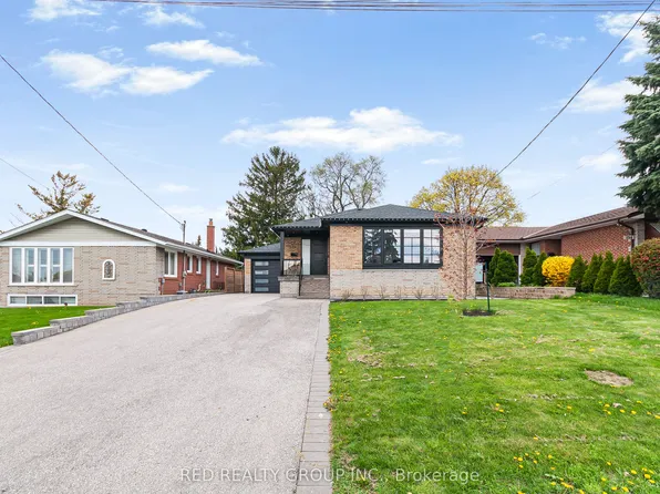 156 Richard Clark Dr, Toronto, ON M3M 1V4