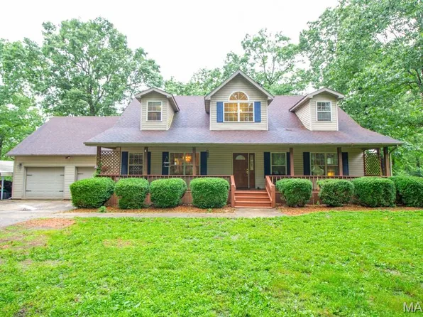 25350 Englewood Ln, Lebanon, MO 65536