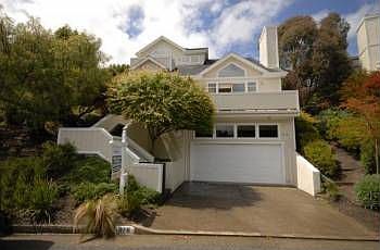 1st image of 916 Ventura Way