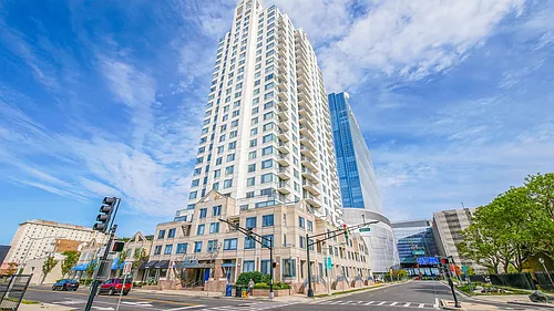 526 Pacific Ave Photo 1