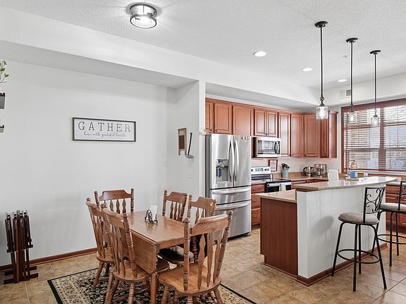 5th image of 1846 Plymouth Ln Unit 101