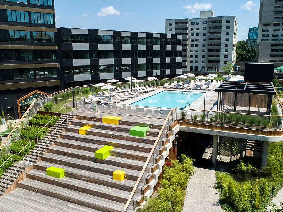Stamford Urby Exterior