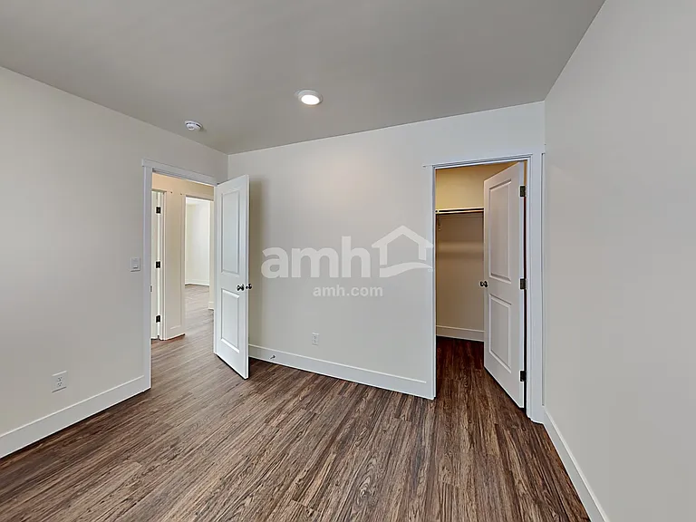 1625 194th St E — Photo 12