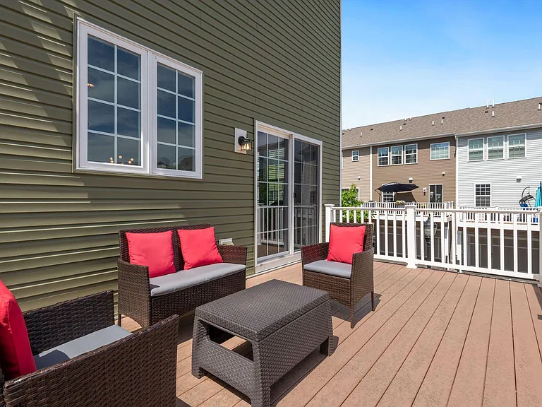 44 Truman Dr — Photo 25