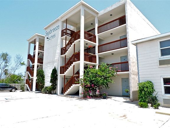 3rd image of 407 Beach Ave #115