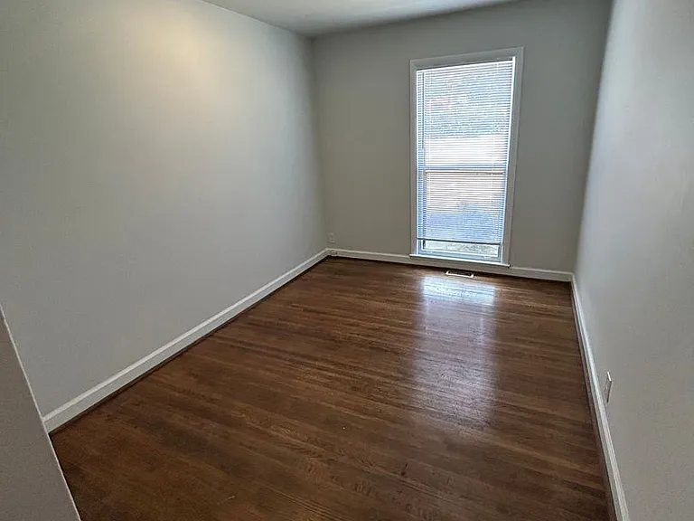 246 White Bridge Rd #C5 — Photo 9