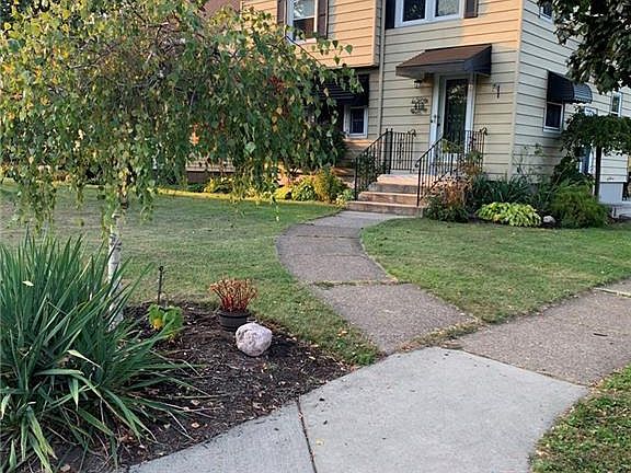 2nd image of 418 Knowlton Ave