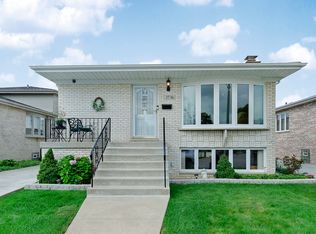 3736 N Rutherford Ave, Chicago, IL 60634