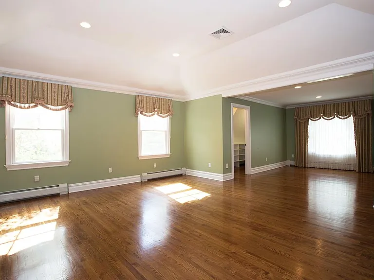 85 Everett St — Photo 24