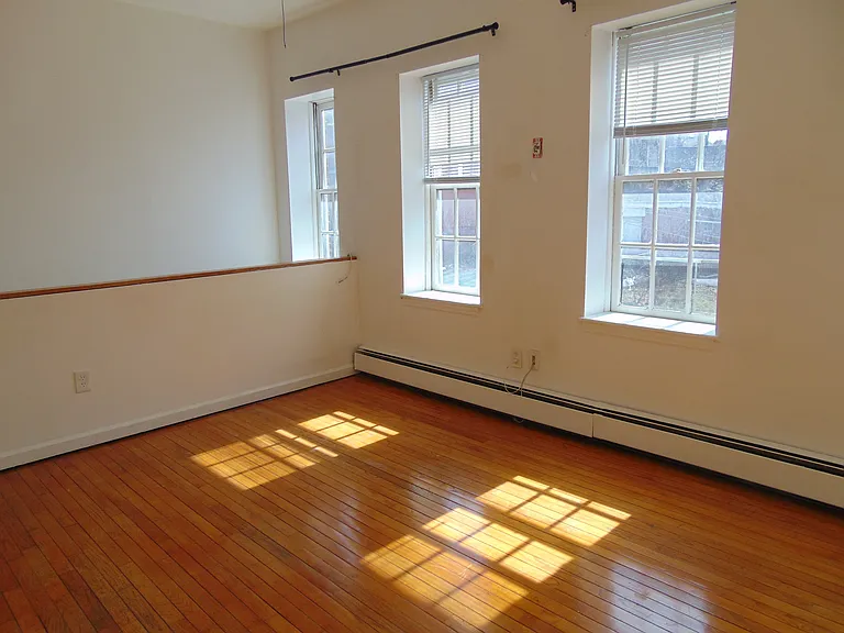 175 Union St #1 — Photo 9