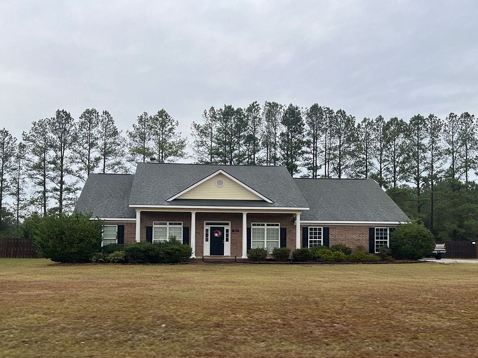 1st image of 105 Heritage Dr