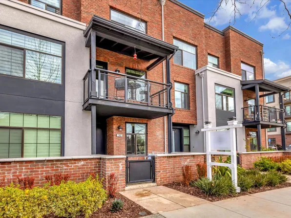 242 Railway Ave, Campbell, CA 95008