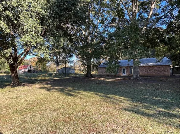 8617 Highway 107 S, Plaucheville, LA 71362