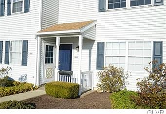 2nd image of 1805 Briarwood Dr