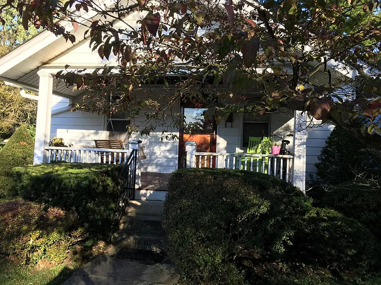 717 S Lincoln St — Photo 3