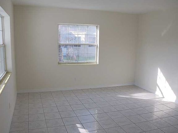 4th image of 14610 S Biscayne River Dr