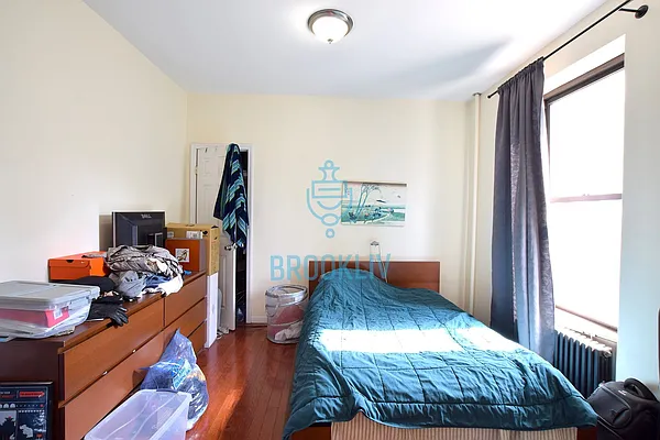 Rented by null | media 31