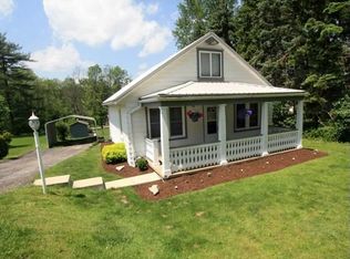 329 Pine Hollow Rd, Trafford, PA 15085