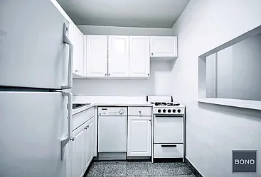 Rented by Bond New York