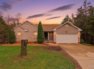 9937 Sassafras Dr, Hillsboro, MO 63050
