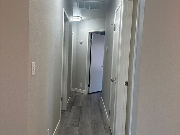 3rd image of 6639 Avenue De Camino