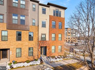 14522 George Carter Way, Chantilly, VA 20151