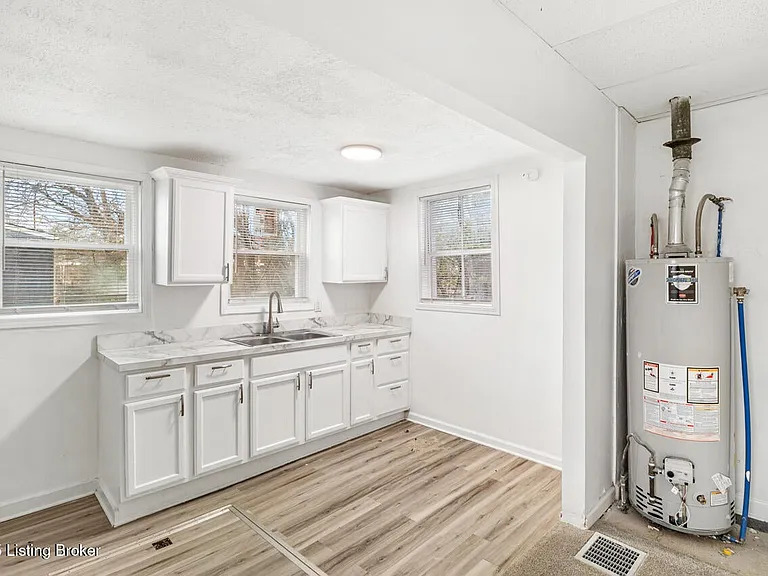 2604 Hale Ave — Photo 11