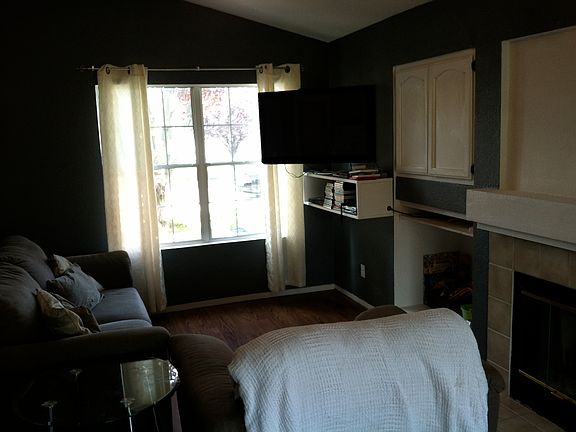 2nd image of 8561 Black Cherry Ct