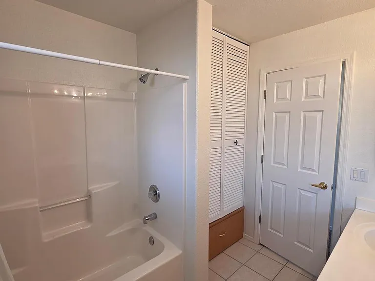627 S Azure Dr — Photo 7