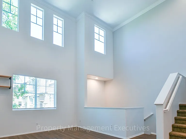 10160 Star Magnolia Ln — Photo 2