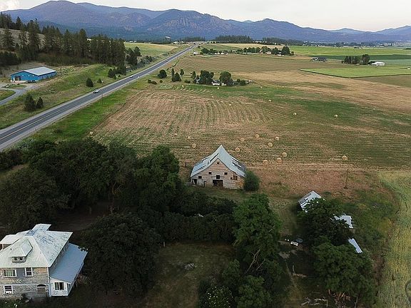 2nd image of 1966 S 395th Hwy