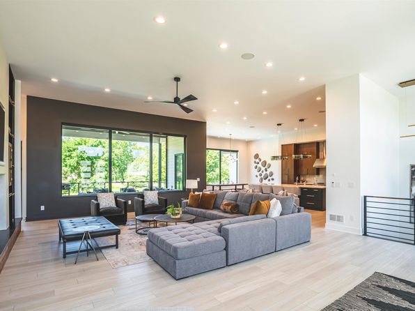 753 Crooked Tree Ln, Dakota Dunes, SD 57049