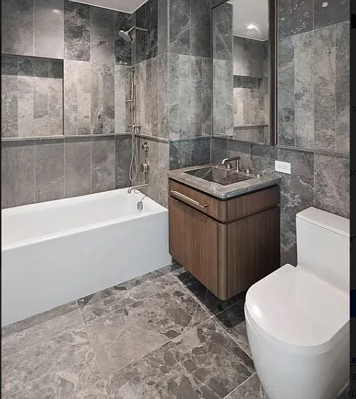 208 Delancey St #2A — Photo 5