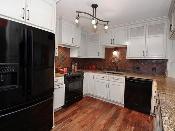 5th image of 1773 Archer Ct N