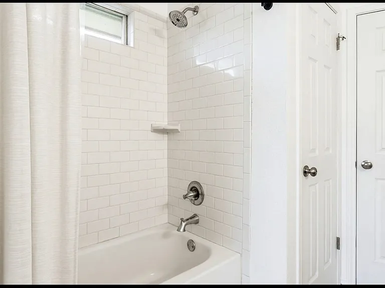 4215 Telluride Dr — Photo 18