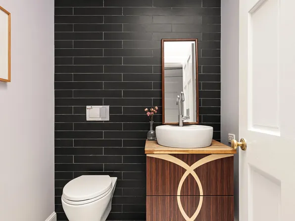 115 Milton Street image 18 of 21