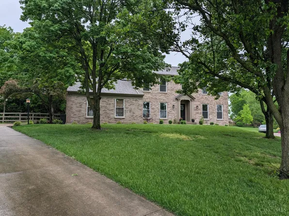 5475 Pine Vista Ct, West Chester, OH 45069